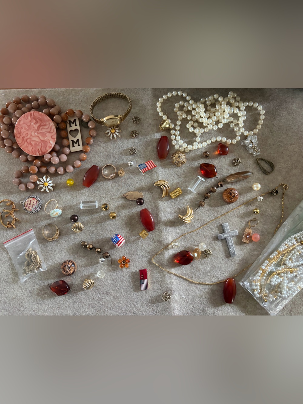 Assorted Women’s Jewelry Set in Coral/Beige and Gold Tones